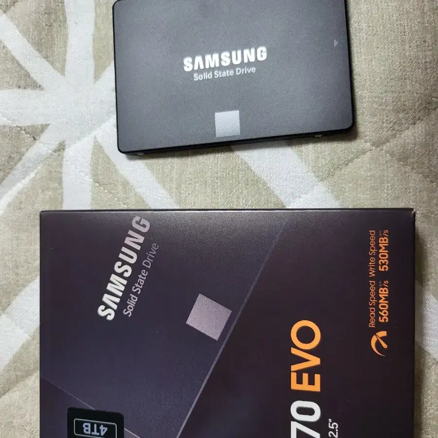 삼성 870 evo 4tb ssd 팝니다