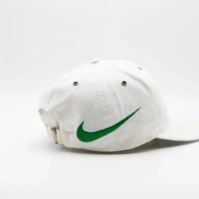 [RARE] NIKE USA BIG SWOOSH WHITE HAT