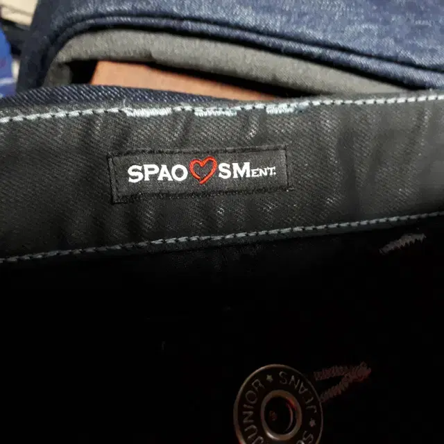 28/SPAO SMent 블랙 스키니핏 청바지/28-989