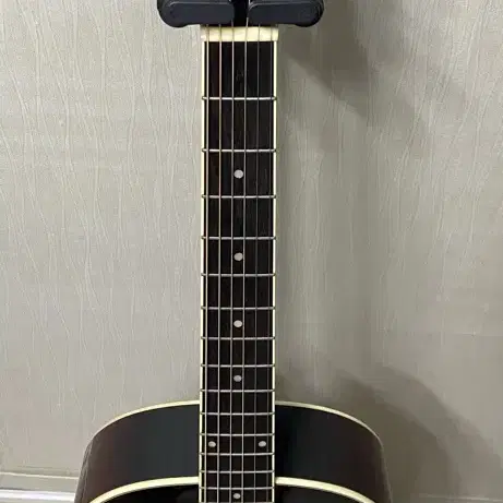 더 로어 the loar lh-250 기타 (feat. 깁슨)