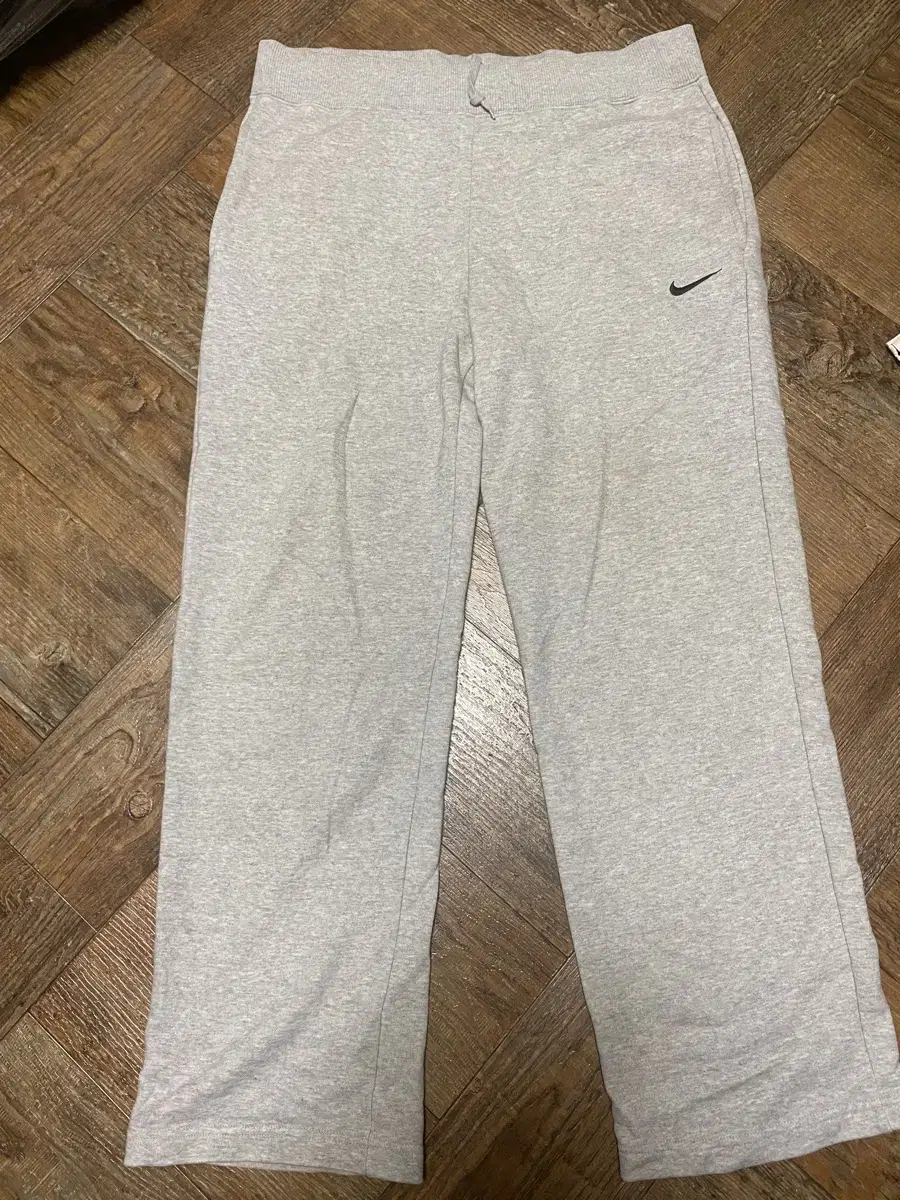 Nike cotton pants size 100