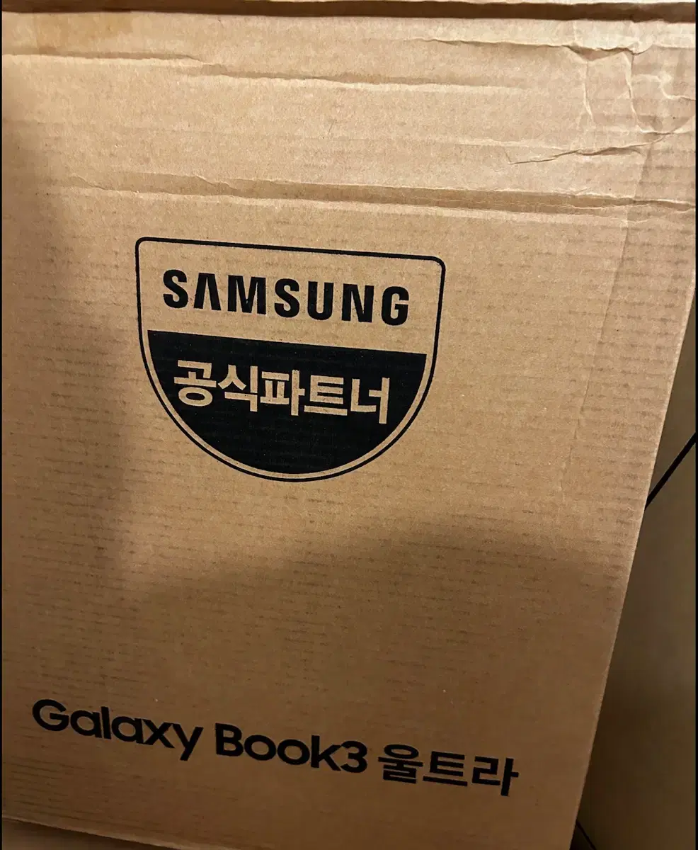 Unsealed Galaxy Book 3 NT750XFT-A51AG