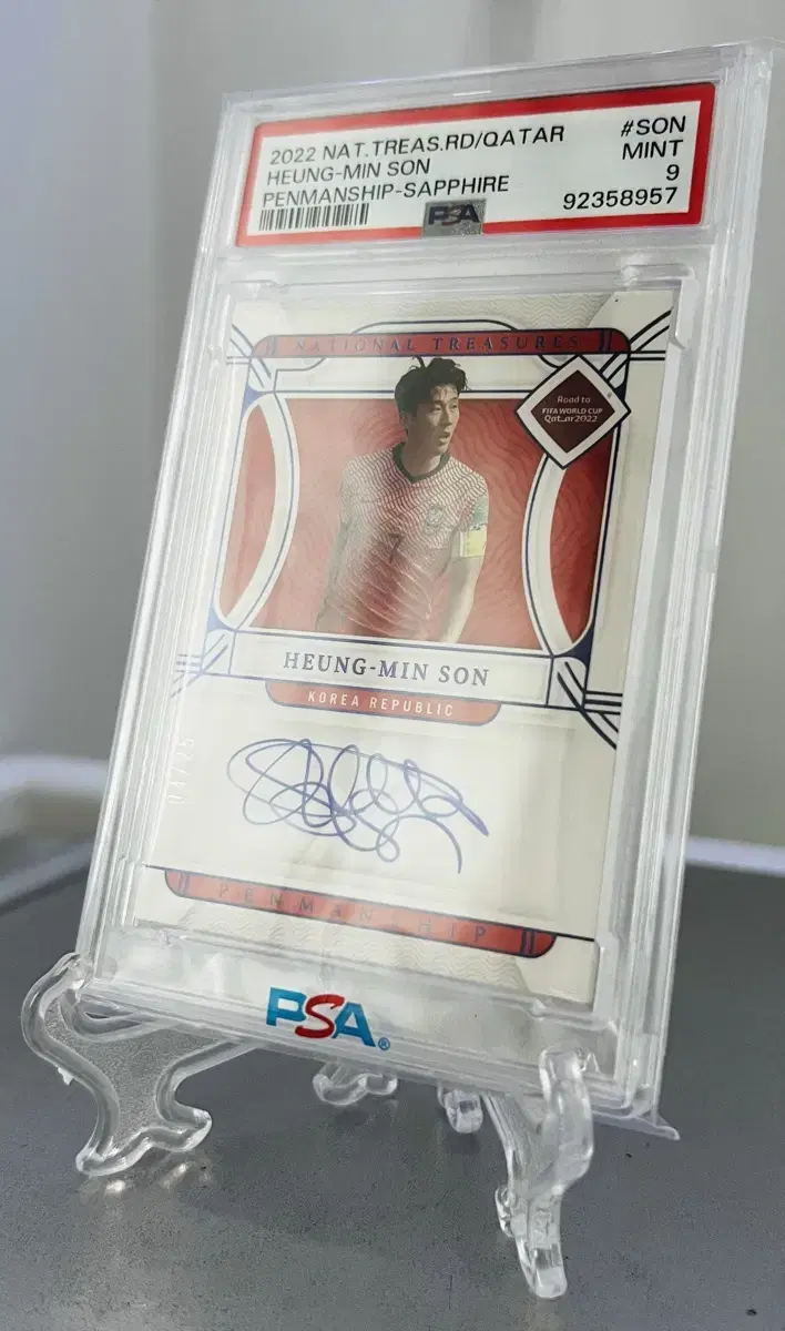 손흥민 2022 NT FIFA PENMANSHIP AUTO /25 PSA