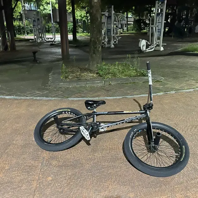 컬트CCO1 bmx