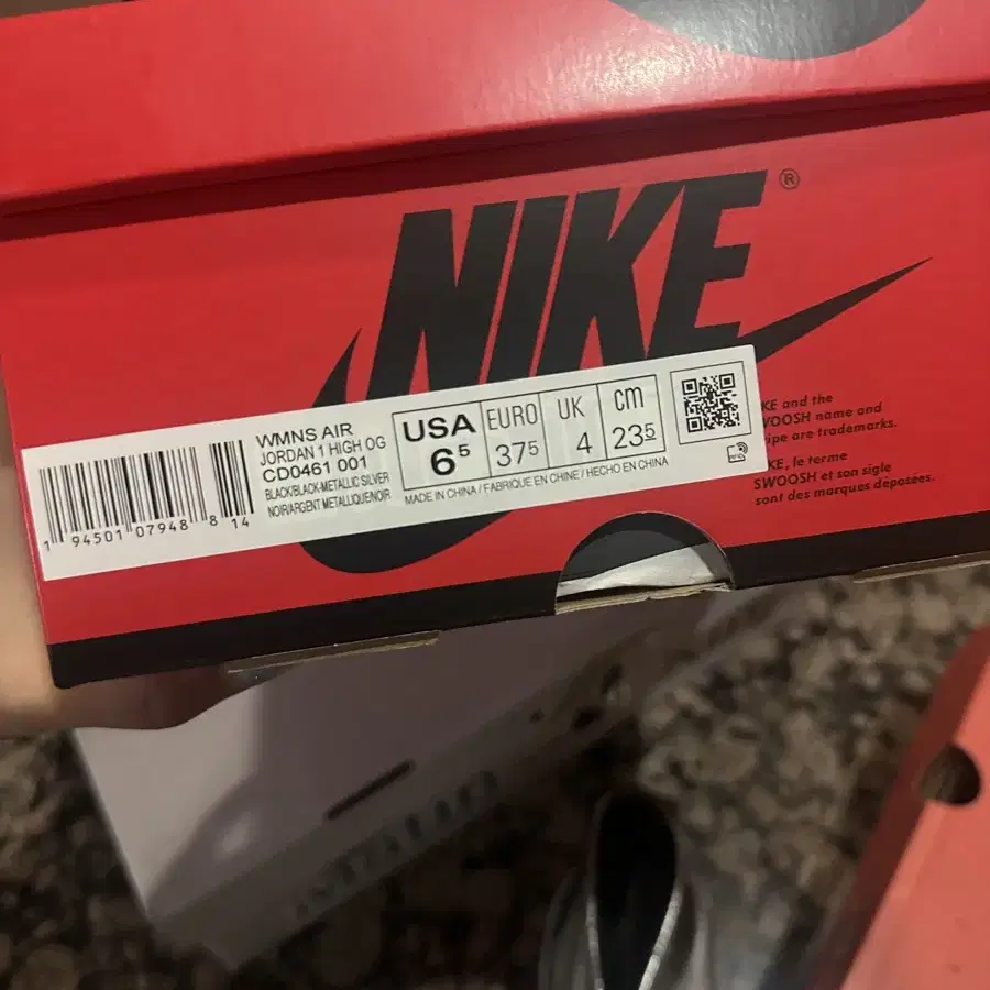 (W)Jordan 1 Retro High OG Silver Toe 235