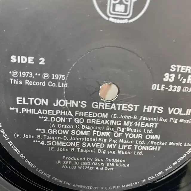 ELTON JOHN LP / AA3528