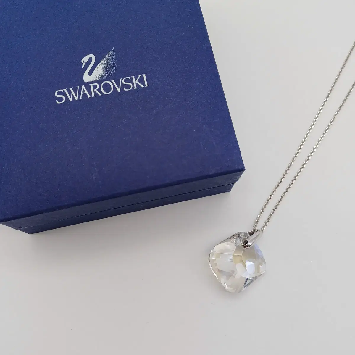 SWAROVSKI 스와로브스키 크리스탈 목걸이[6861_0033-01#]