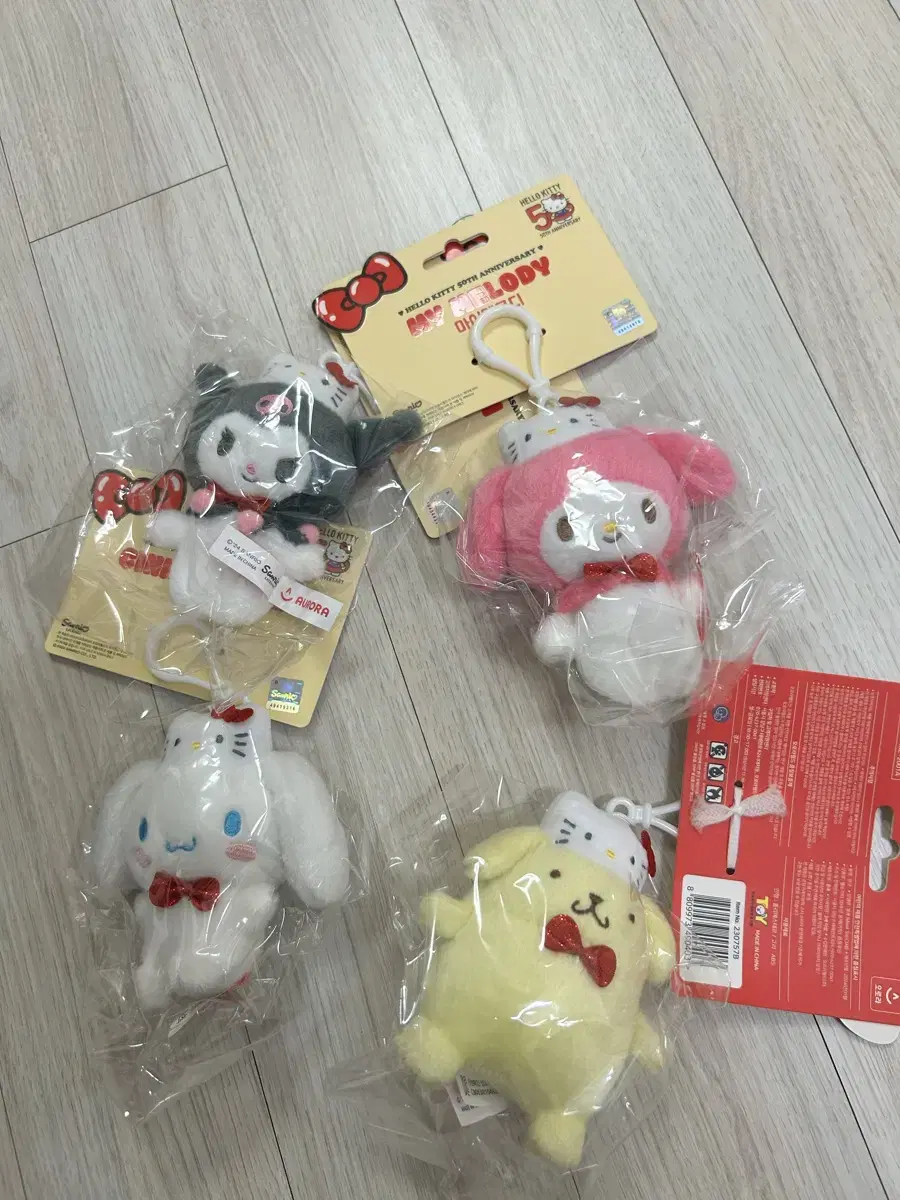 [Japan genuine] Sanrio Hello Kitty 50th Anniversary Keyring