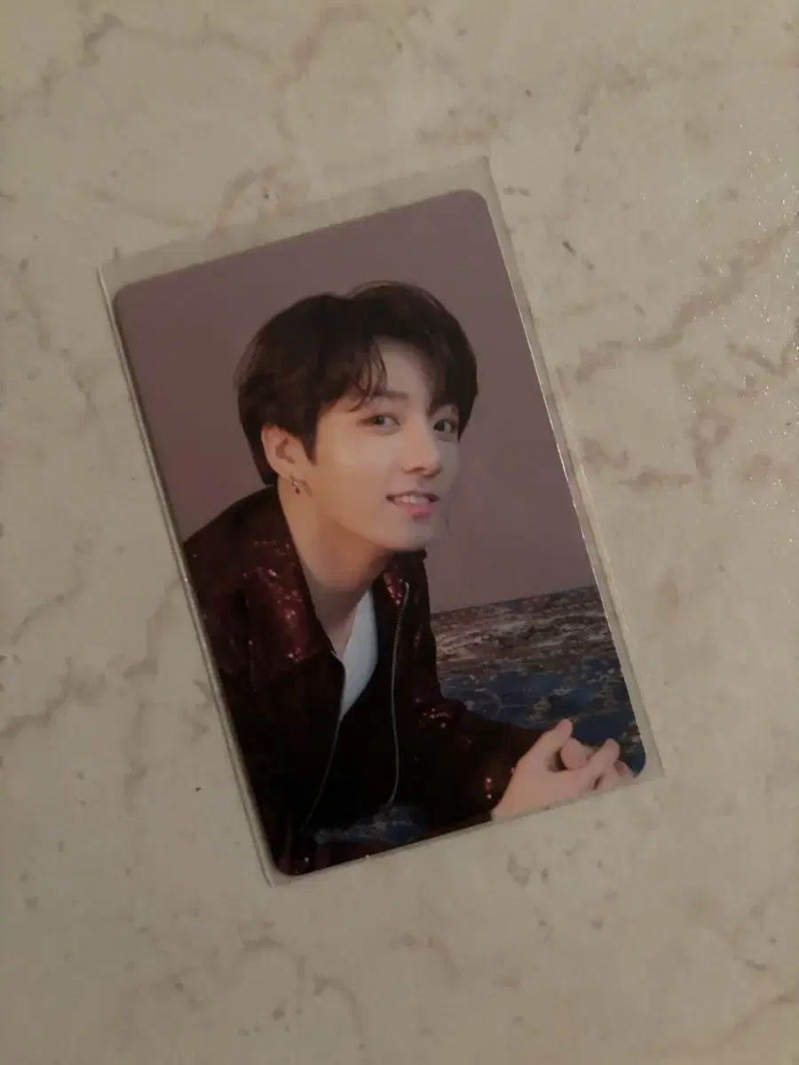 (Price drop) @BTS jungkook loveyourself tear O-type photocard