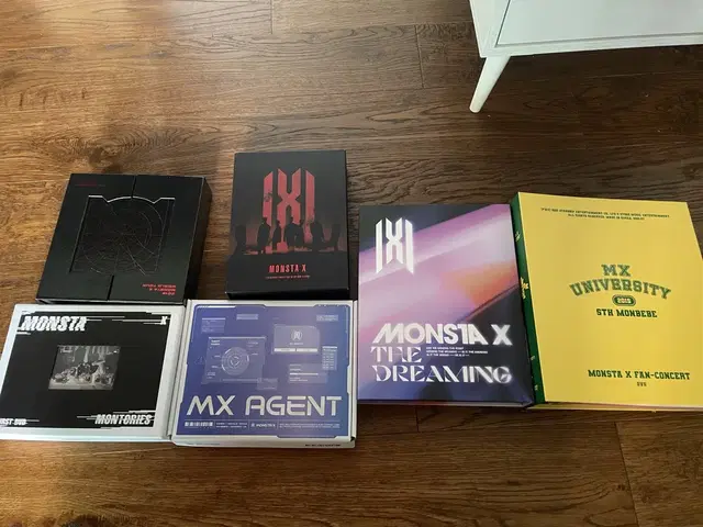 몬스타엑스 콘서트 dvd 블루레이(택포)