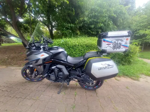 CFMOTO 650GT