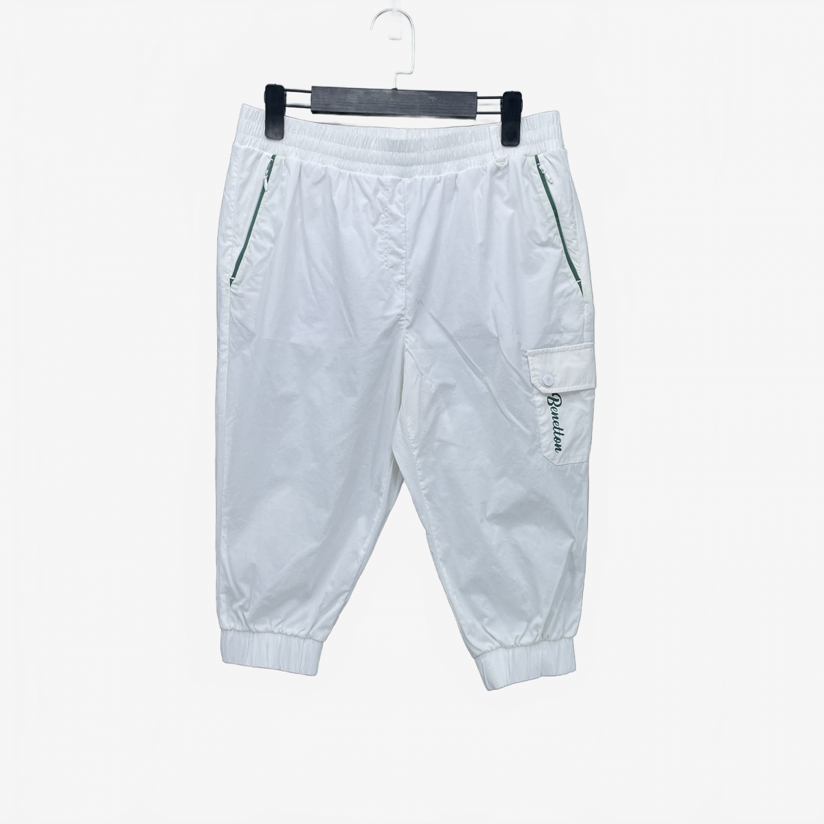 (28) Benetton Men's Jogger Vahn in White