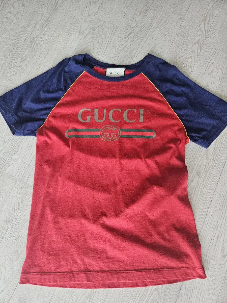 (S)Gucci Luxury T-shirt