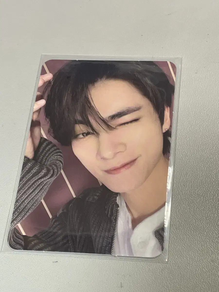 Weibo xiaojun OnmyUs photocard WTS