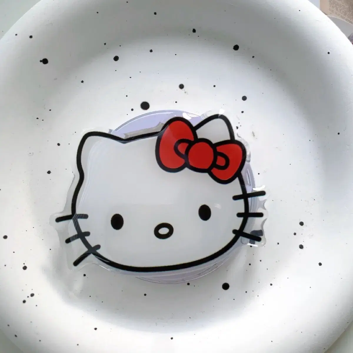 #Song of the Day Sanrio Kitty Kuromi Cinnamon Rolls Maxsafe GripTalk Holder