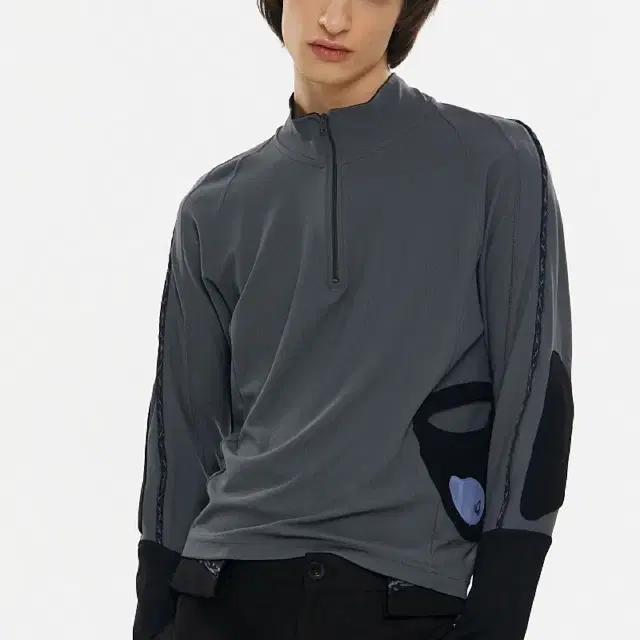 kiko. pocket top