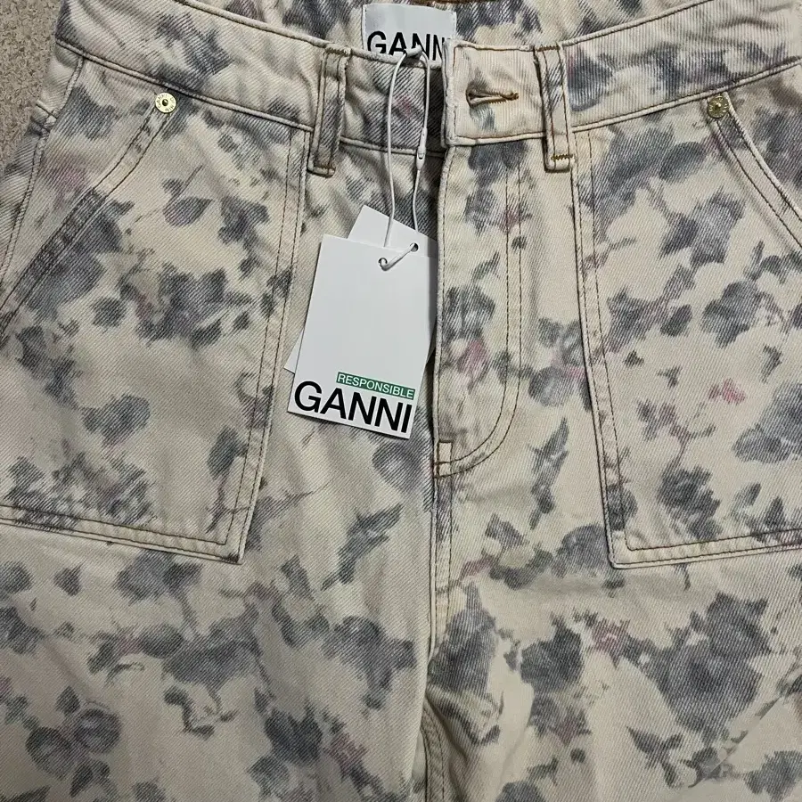 Ganni flower pants 26