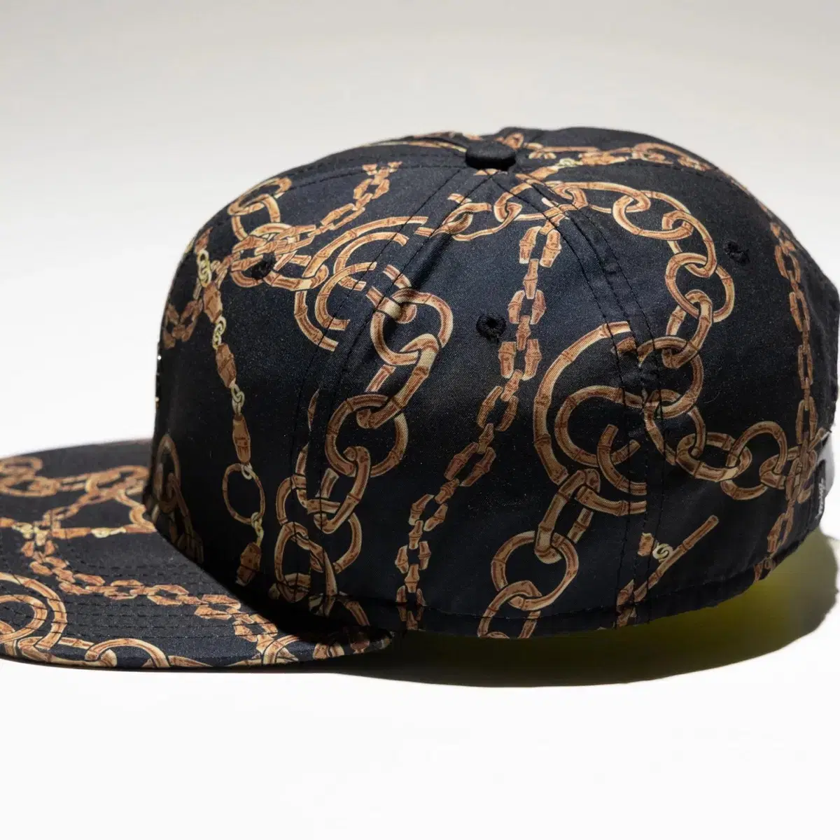 00'S STUSSY VERSACE HOMMAGE HAT