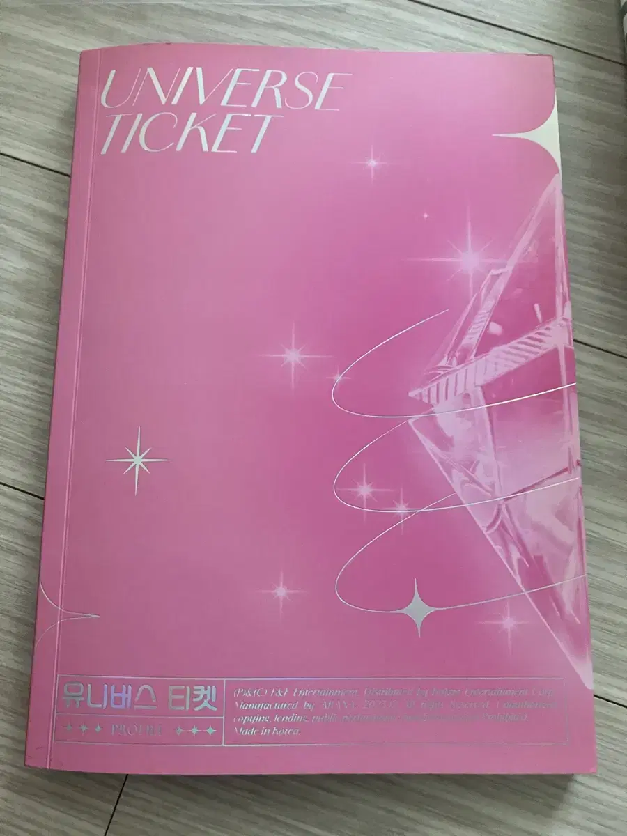 Universal Ticket album WTS