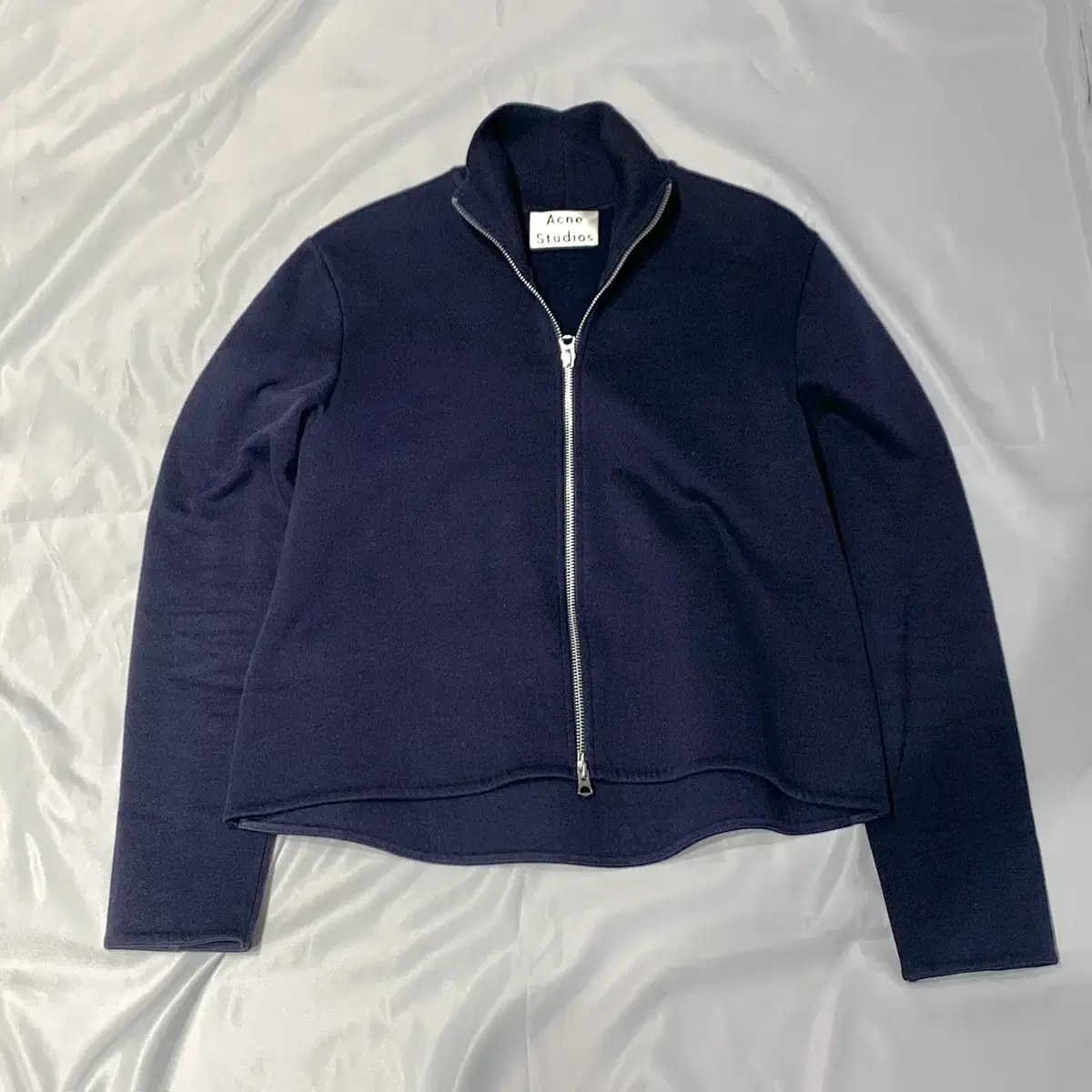 (W XS) Acne Studios Two-Way Cropped Zip-Up Jacket