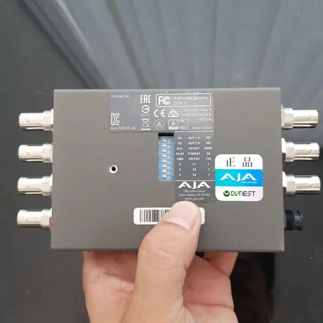 AJA GEN10 싱크제너레이터 HD/SD Sync Generator 팝