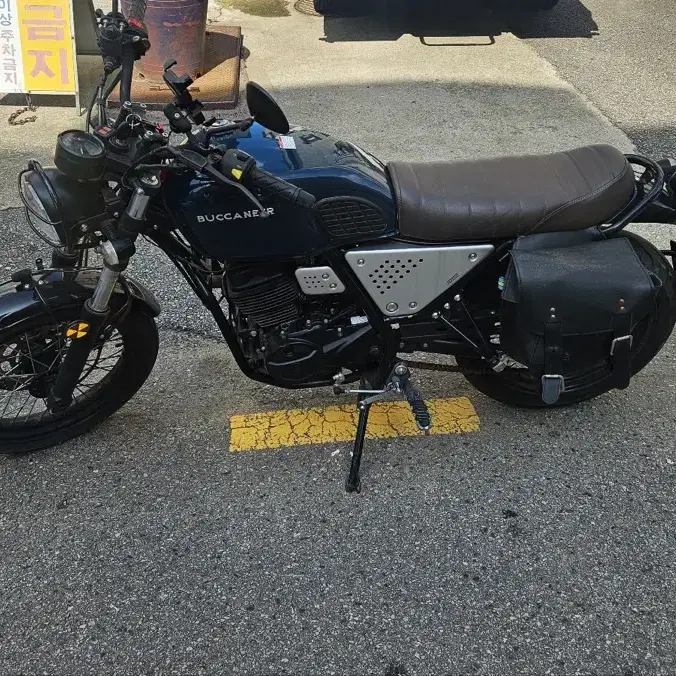 부캐너 125 cc