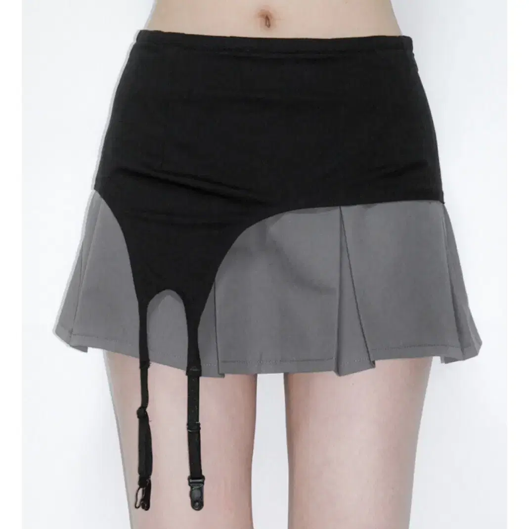 Taae Garter skirt 002