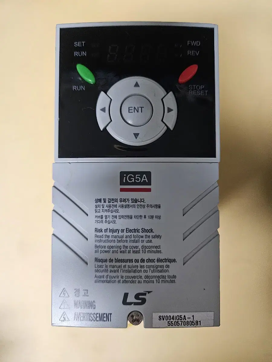 PLC LS 인버터 SV008iG5A-1