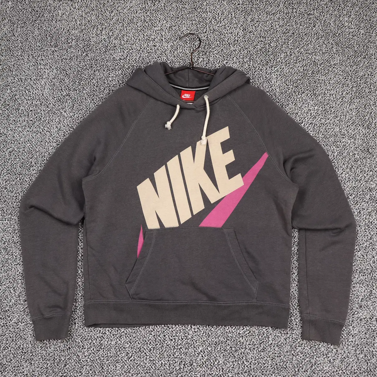 Nike Women's Rally Hoodie (XL)