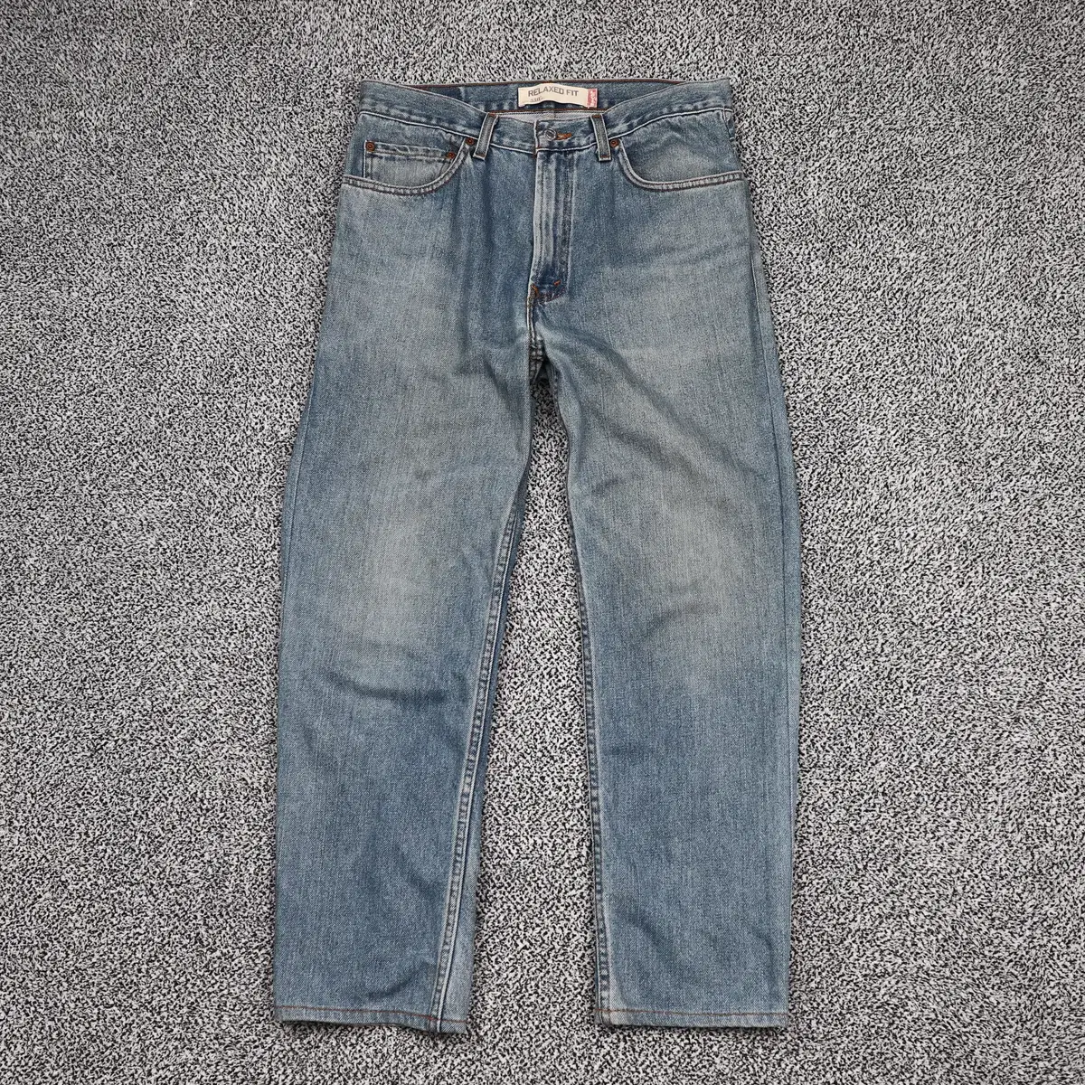 Levi's 550 Relaxed Fit Jeans (32)