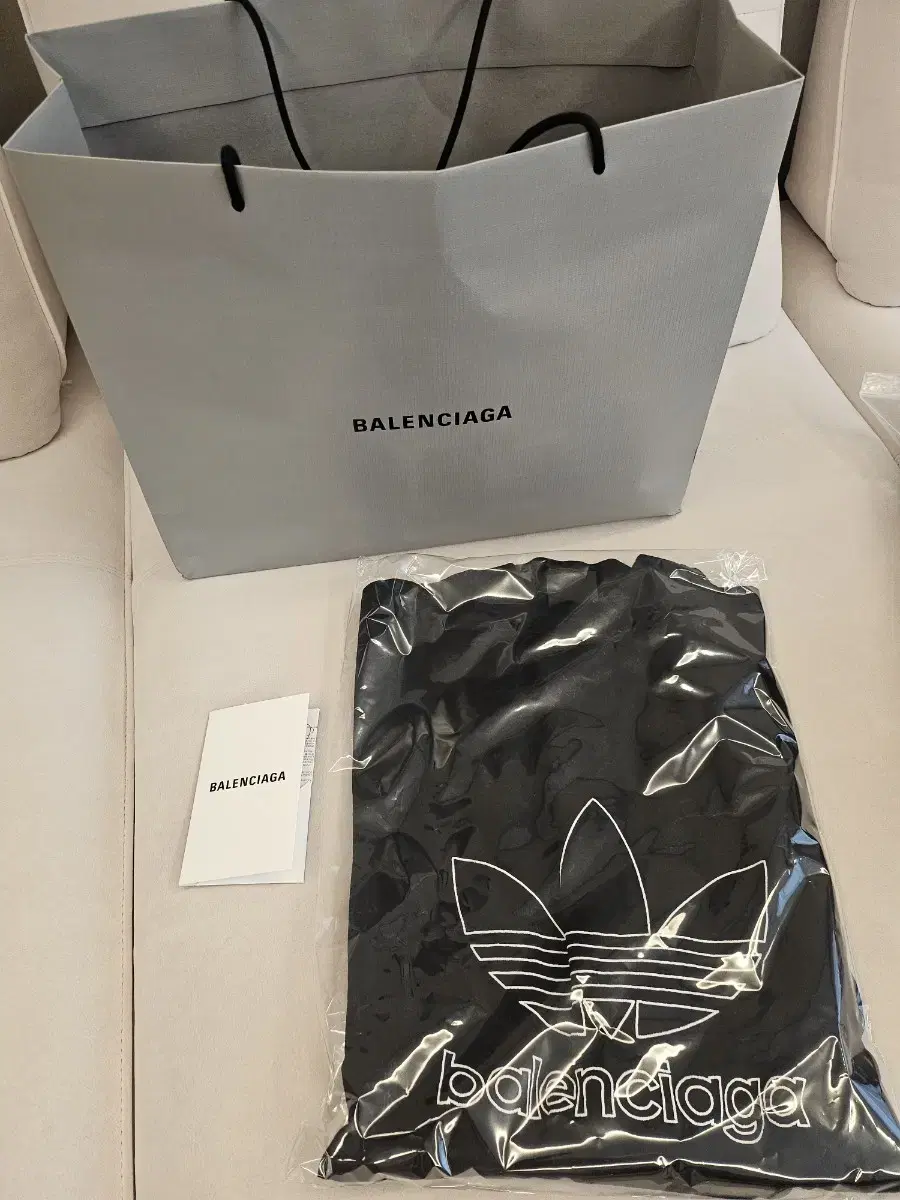 [4]Balenciaga Adidas T-shirt Black