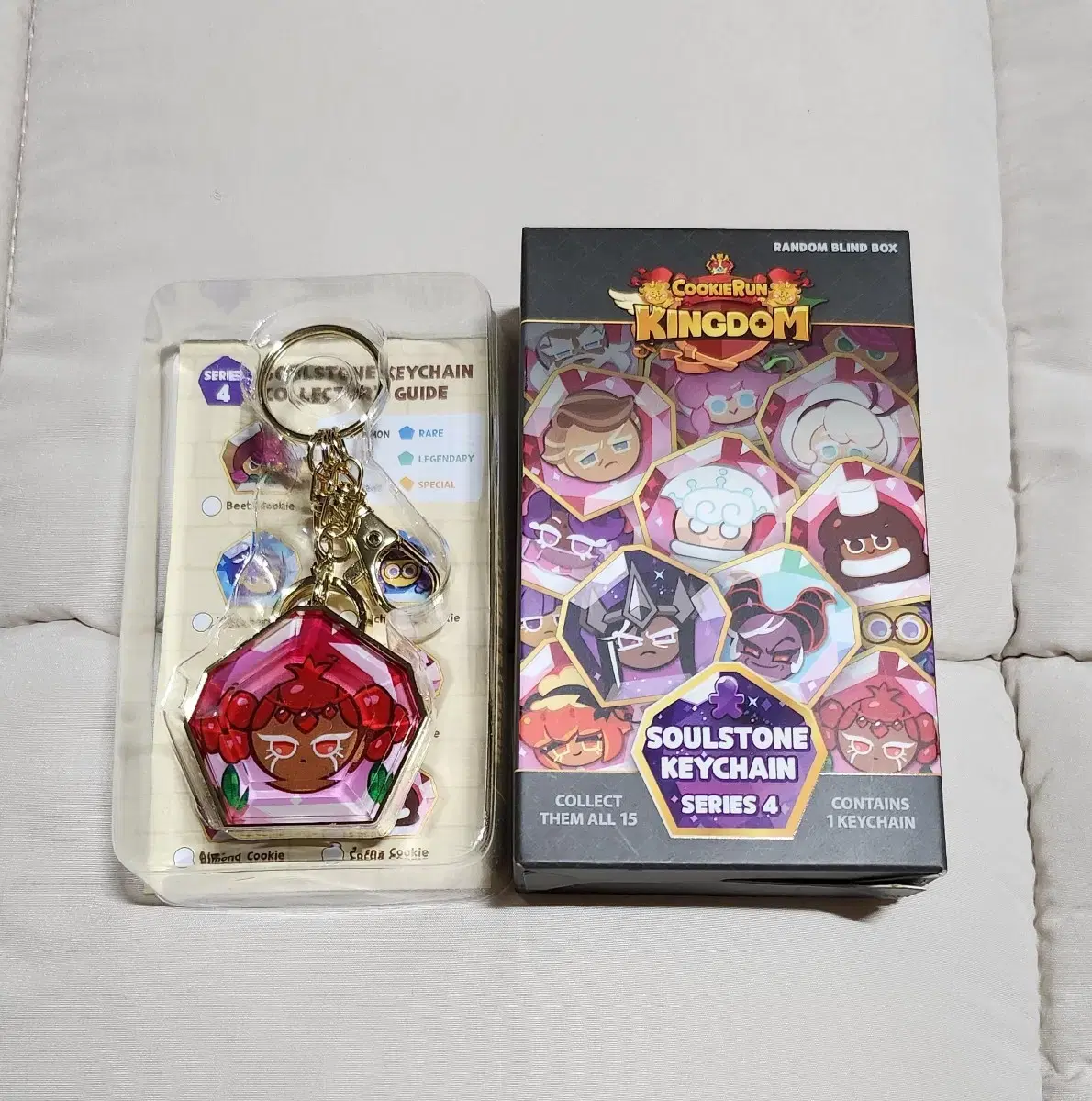 Cookie Run Kingdom Pomegranate Flavor Cookie Soul Stone acrylic keyring