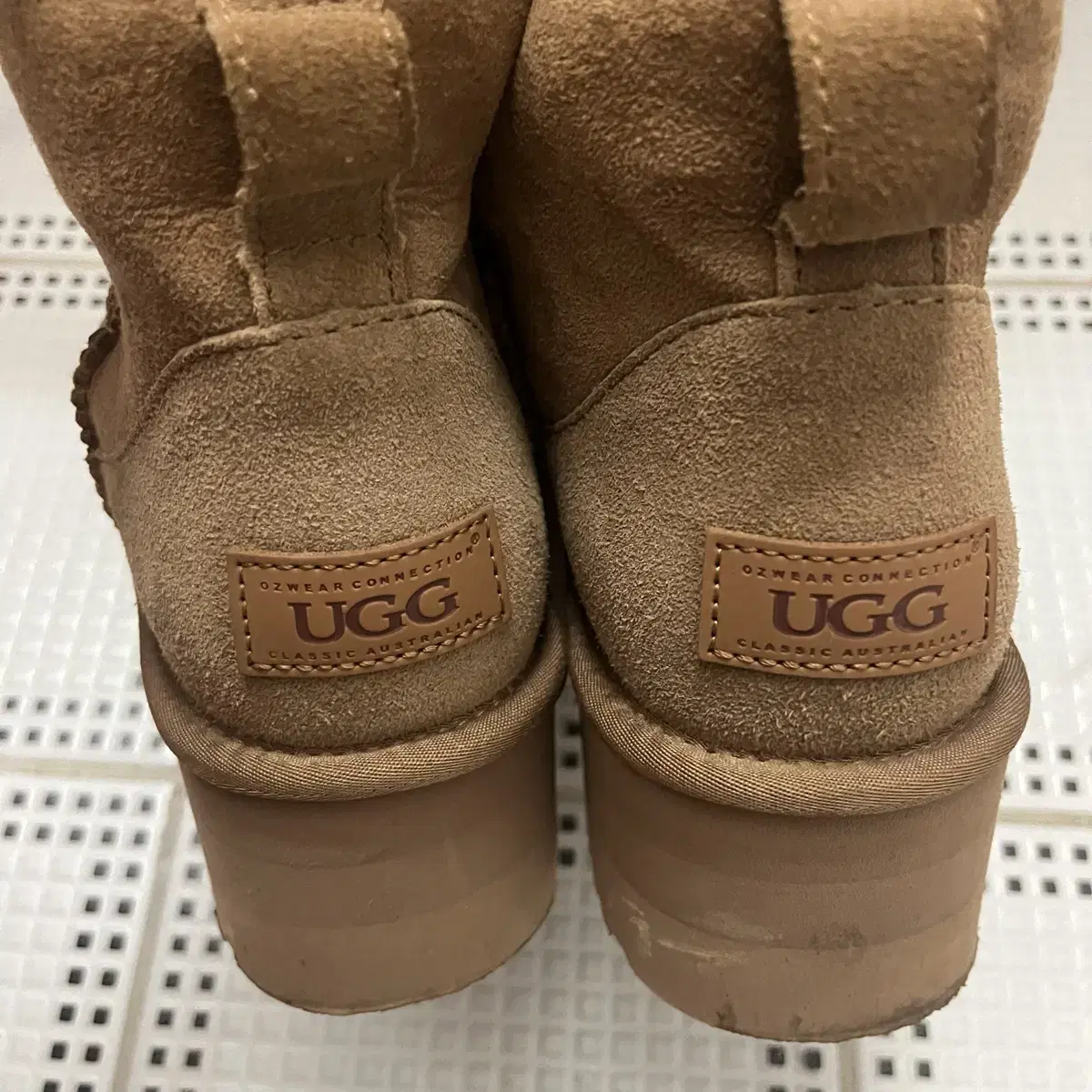 어그 ugg 클래식 울트라 미니 체스트넛 240 245