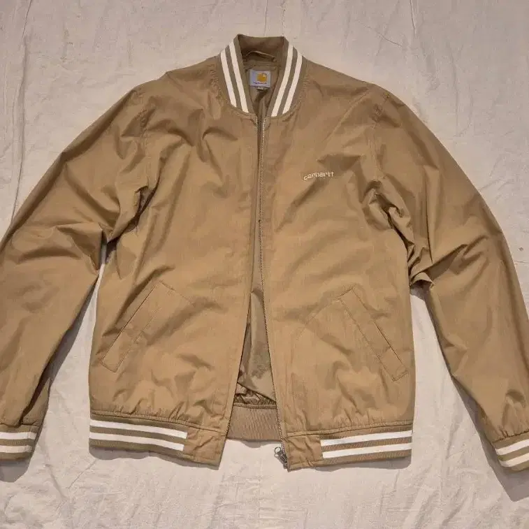 L>carhartt battery jacket