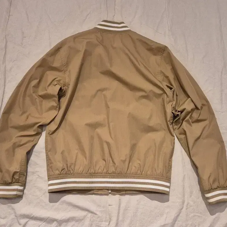 L>carhartt battery jacket