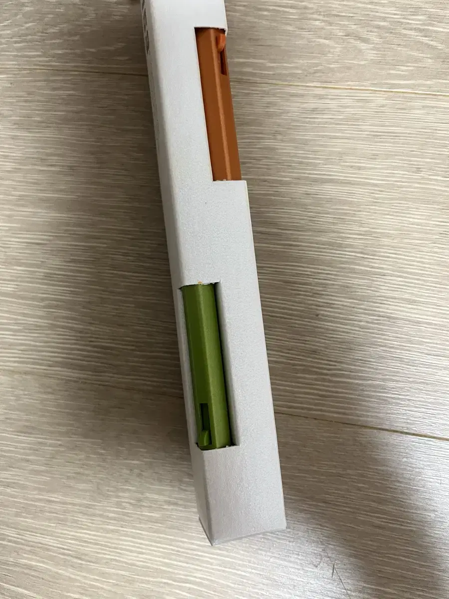 Monami 153 Orange Green Ballpoint Pen