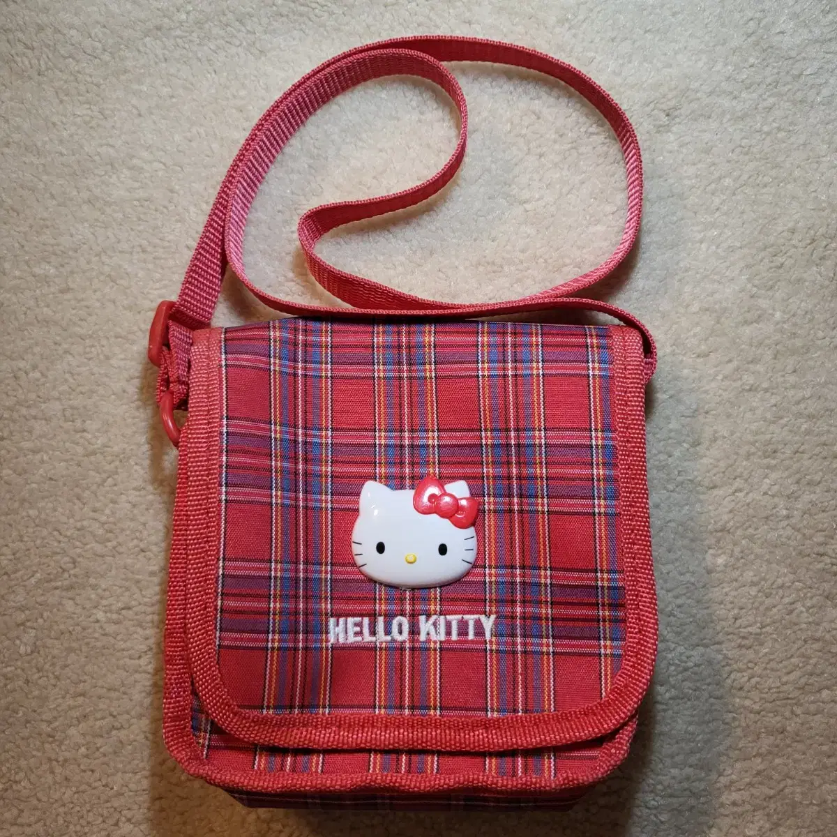 Classic kitty mini bags for sale!