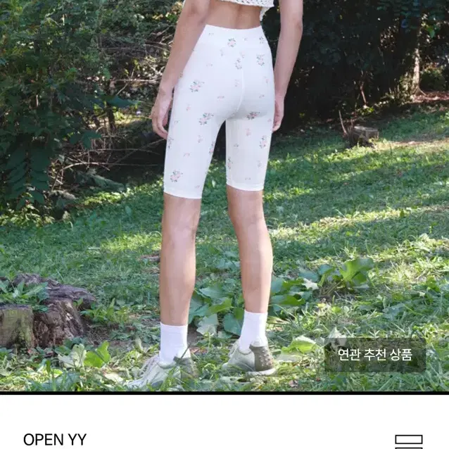 Openyy OFF-SHOULDER CROCHET TOP 크로셰탑