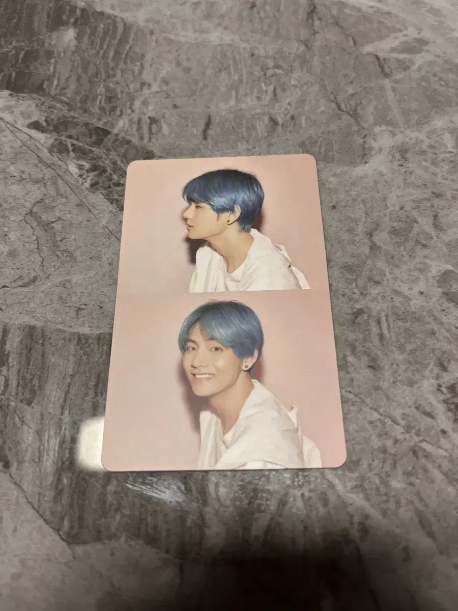 Persona v photocard