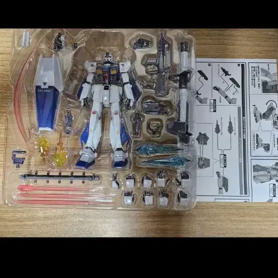 건담 로봇혼 gp01 rx-78 트란잠 피규어