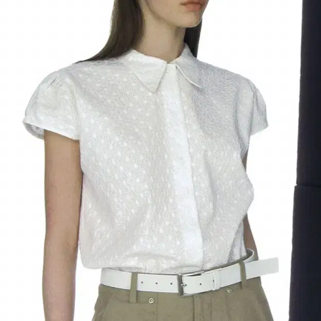 버뮬라 EYELET COTTON BLOUSE S