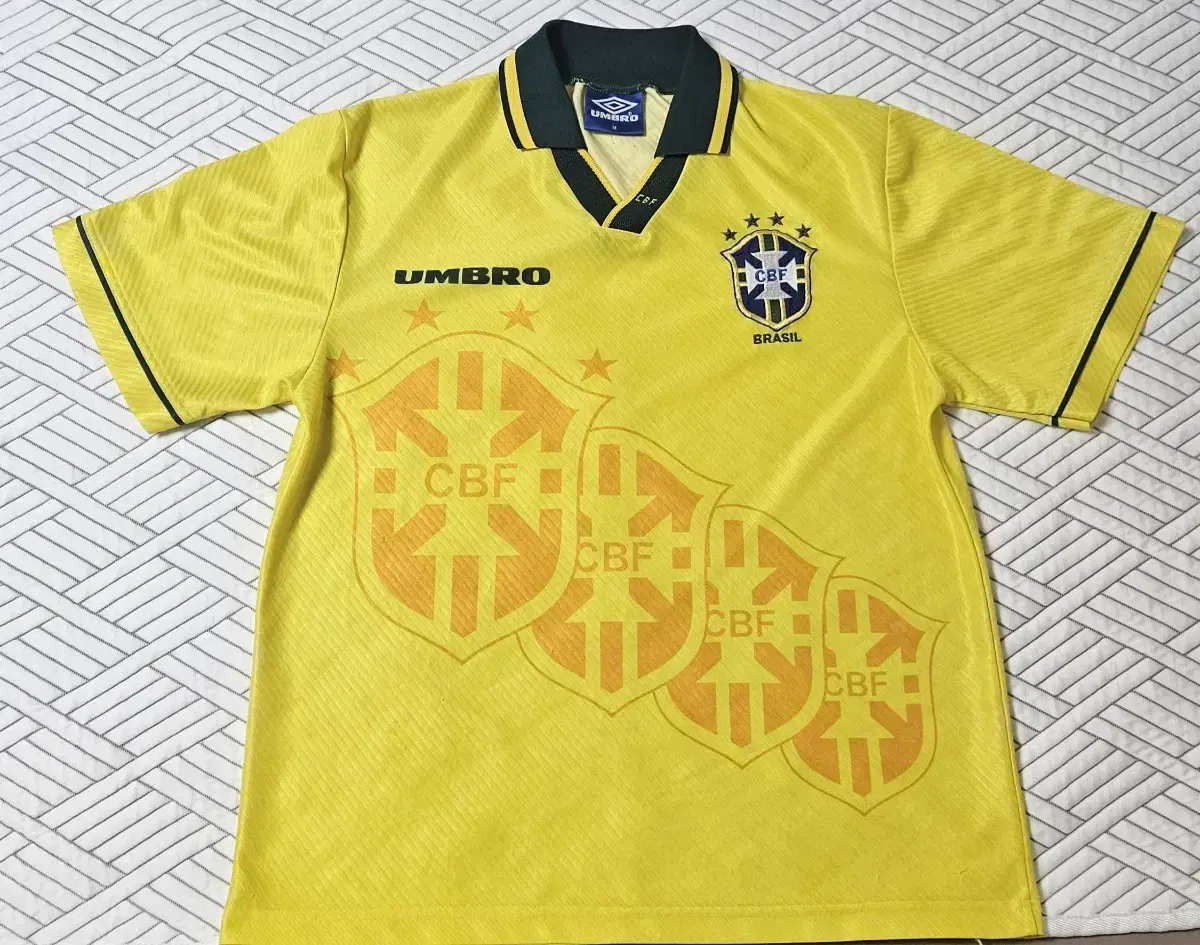 Brazil Umbro uniform M