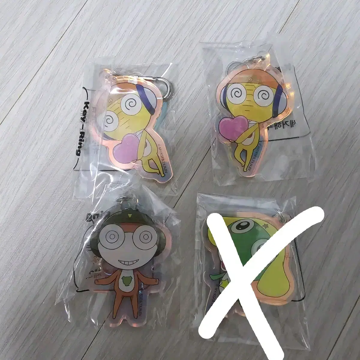 Keroro acrylic keyring ( pururu pururu)