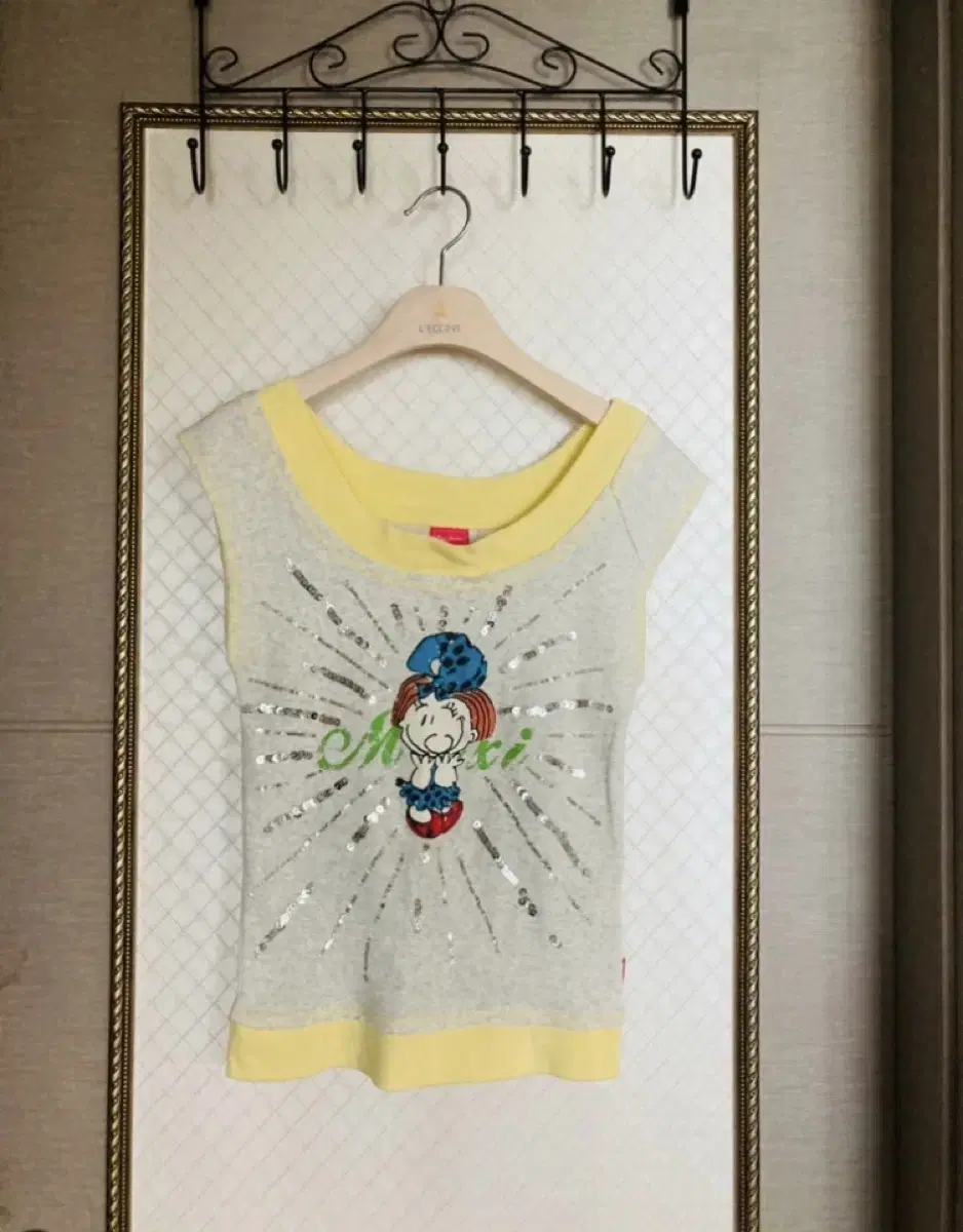 Bling Bling Yellow Sleeveless T-shirt