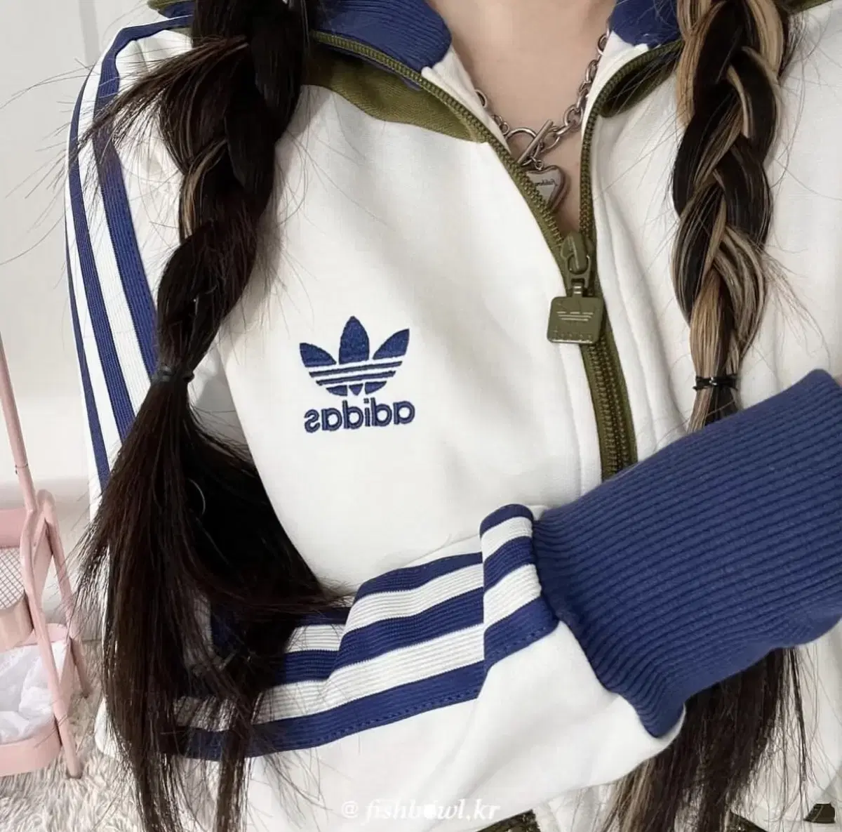 Adidas Oldschool White Wave Khaki Jersey Fishbowl Bebe Som Jin Vintage