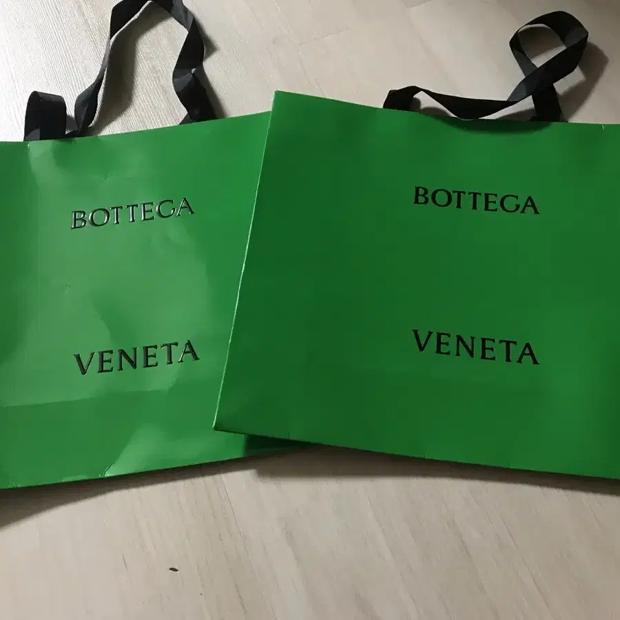 BOTEGA 보테가 베네타 쇼핑백