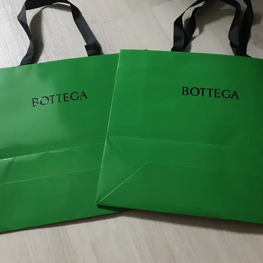 BOTEGA 보테가 베네타 쇼핑백