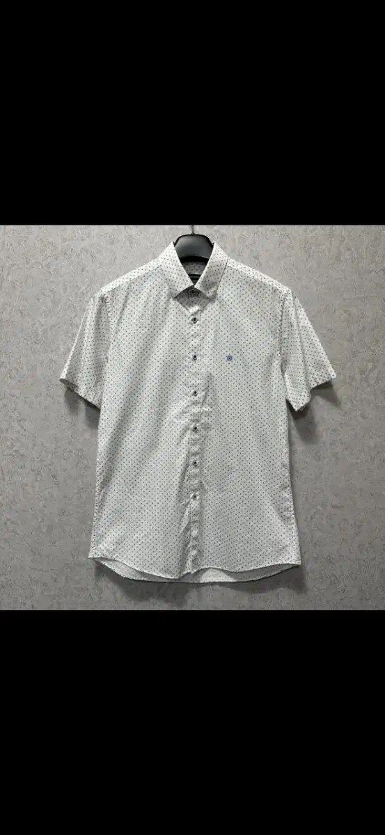 95 Louis Couture Men's Short Sleeve Shirt