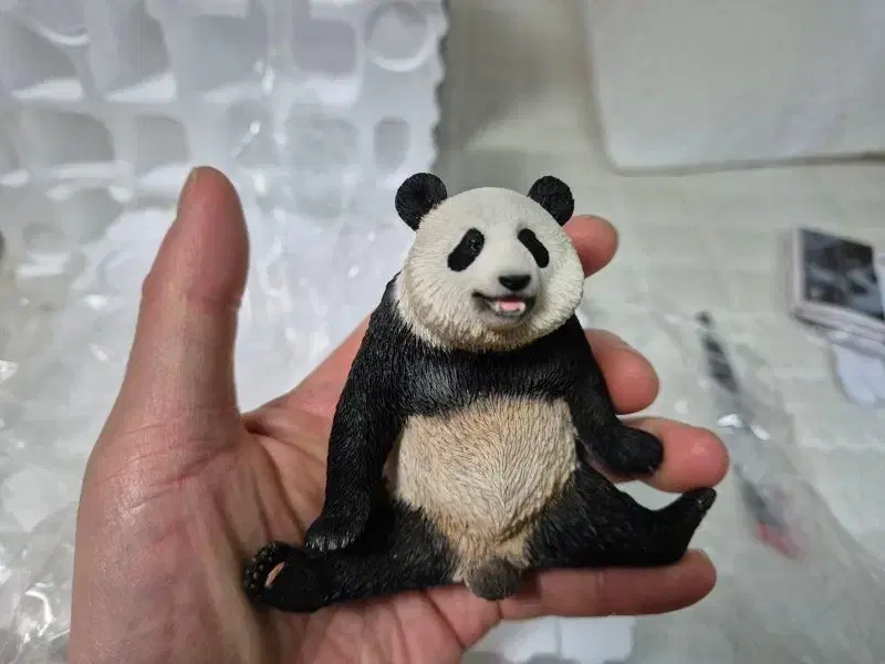 JXK Panda Panda Figure Pu Bao Lookalike