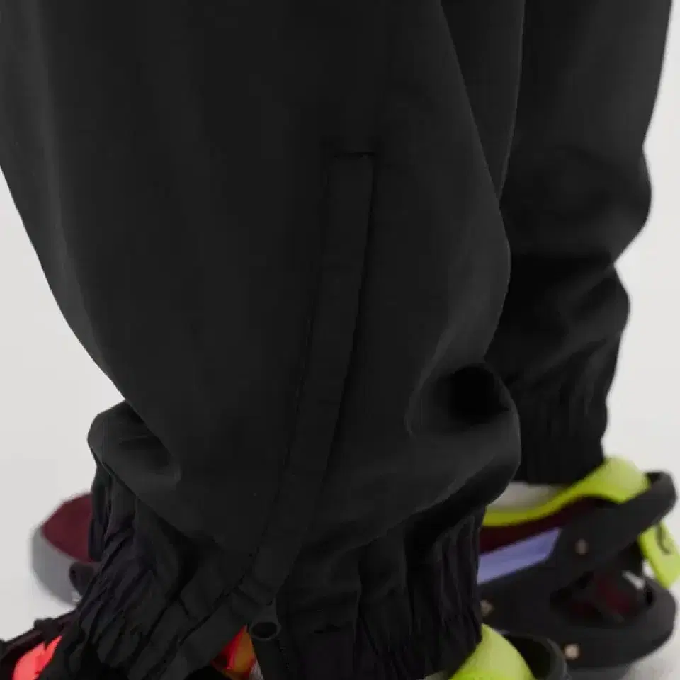 Acronym x nike